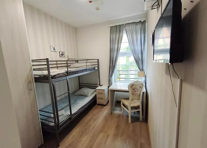 Hostel "Night O'Clock" - Restauracja, Parking I Darmowa Silownia Wrocław